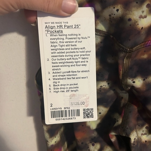 Lululemon hr pant 25” pockets - Picture 3 of 3
